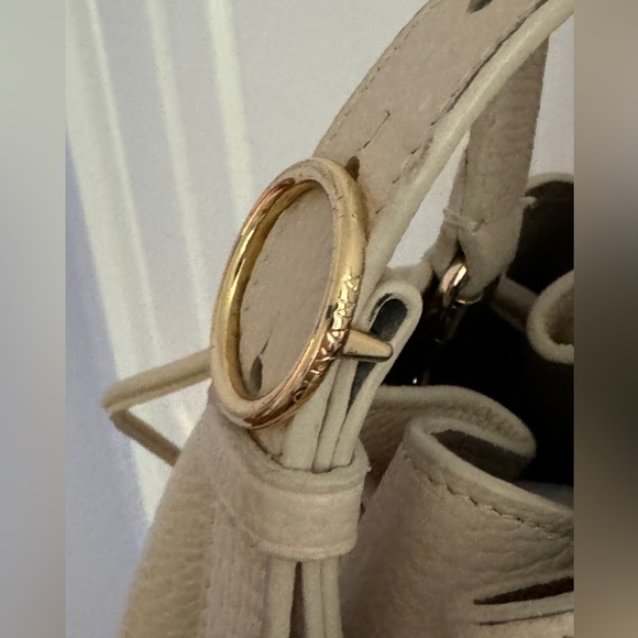 Cuyana Leather Mini Drawstring Bucket Bag - Picture 4 of 5